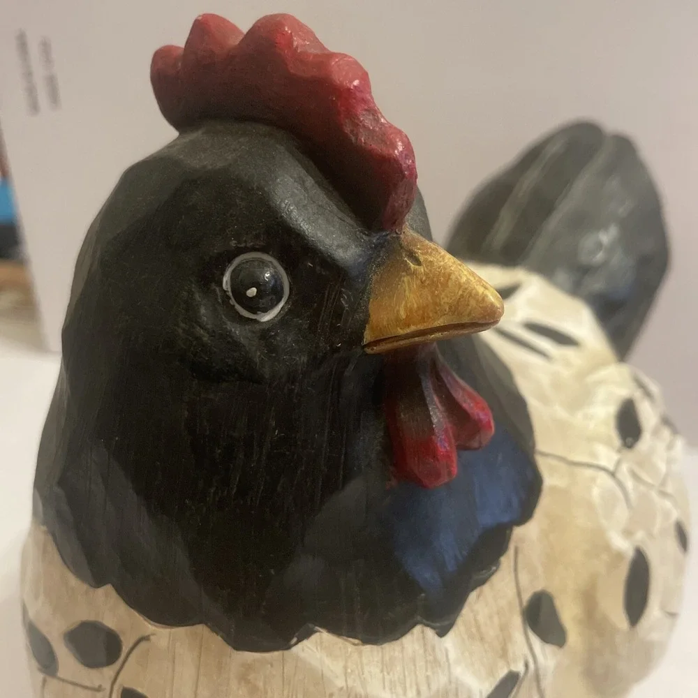 Large Decorative Round Black And White Chicken‎ Hen Great Details